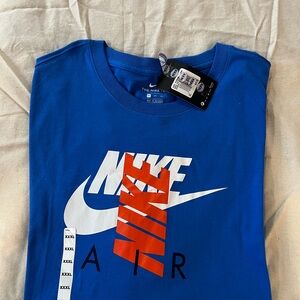 Nike Blue Graphic T-Shirt